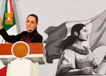 Sheinbaum critica la posición del PAN y el PRI ante el llamado hecho para defender a los paisanos que son hostigados en EU