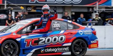Luis Ángel “El Flaco” cambia el escenario por las pistas y debuta en la categoría TC 2000