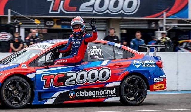 Luis Ángel “El Flaco” cambia el escenario por las pistas y debuta en la categoría TC 2000