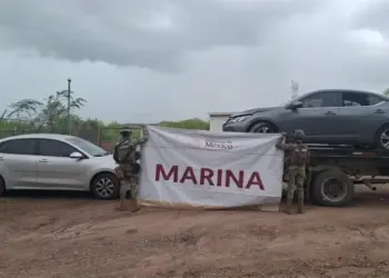 Marina asegura dos vehículos y destruye explosivos en San Ignacio