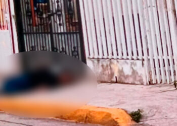 Asesinan a una joven mujer a balazos en pleno Centro de Escuinapa