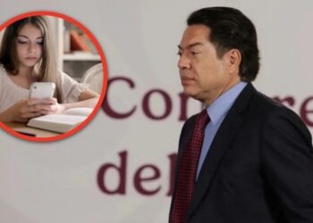 SEP inicia consultas a maestros sobre el uso de celulares en las aulas