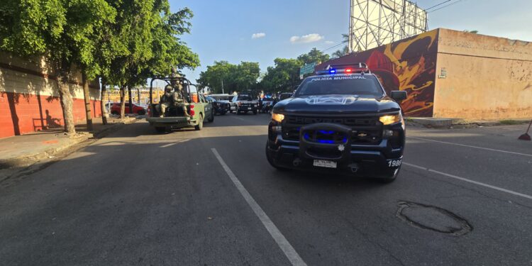 Mujer de 21 años es asesinada a balazos en Culiacán