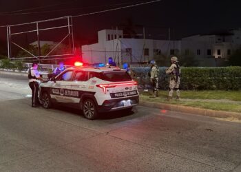 Motociclista muere tras derrapar en Tres Ríos, Culiacán