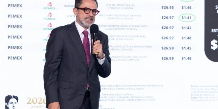 Renovarán pacto con gasolineros para estabilizar el precio de la gasolina en México: Profeco
