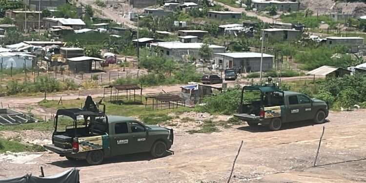 Localizan a un hombre sin vida con impactos de bala cerca del relleno sanitario de Culiacán