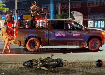Atacan a balazos a motociclista frente a Soriana Santa Rosa en Mazatlán
