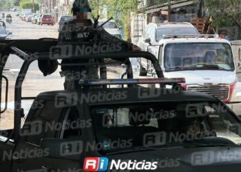 Aseguran tres camionetas durante cateo en la Ramón F. Iturbe, en Mazatlán