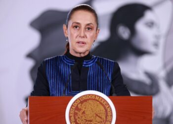 Sheinbaum prepara iniciativa para impedir doble nacionalidad en cargos públicos