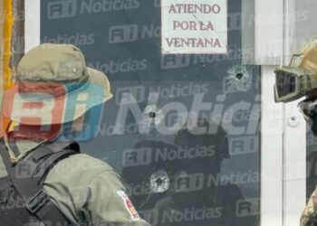 Balean expendio de cerveza sobre la avenida Del Mar en Mazatlán