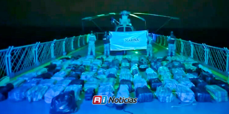 Marina asegura más de cuatro toneladas de cocaína y detiene a 13 personas en costas del Pacífico