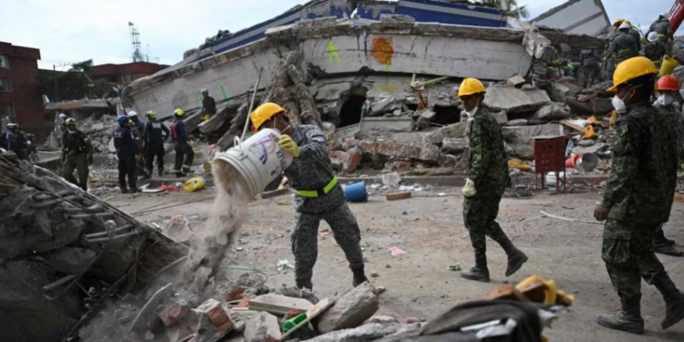 En Colombia 321 personas han perdido la vida y 257 permanecen desaparecidas tras el terremoto