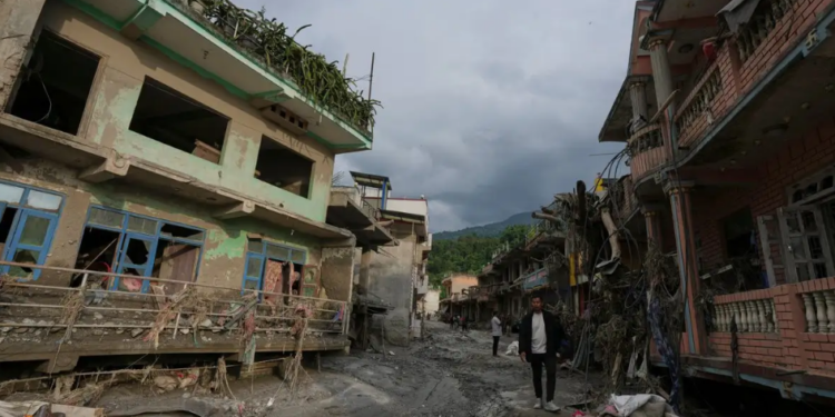 Tragedia en Nepal y Tíbet: 584 muertos y más de mil 900 desaparecidos