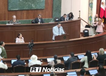 Congreso de Sinaloa abre cuarto periodo extraordinario con 36 diputadas y diputados presentes