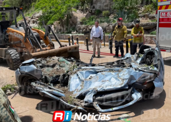 “Volvimos a nacer”: familia se salva de tragedia tras caída de enormes rocas en el Faro de Mazatlán