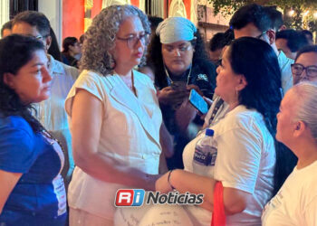 Gobernadora Graciela Domínguez se compromete a reunirse con familiares de desaparecidos en Sinaloa