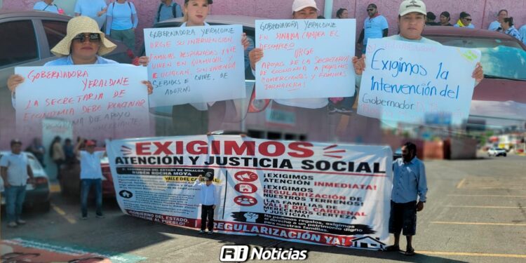 Movimiento Antorchista marcha en Culiacán para exigir vivienda y servicios básicos