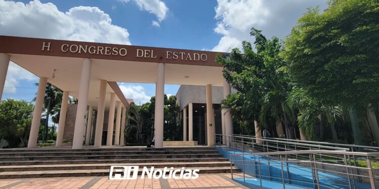 Congreso suspende sesión extraordinaria para elección de gobernador interino en Sinaloa