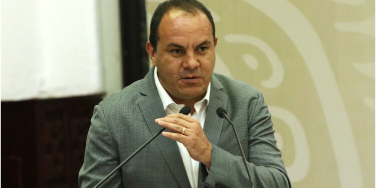 Cuauhtémoc Blanco desata críticas por visita a exclusivo restaurante en Barcelona