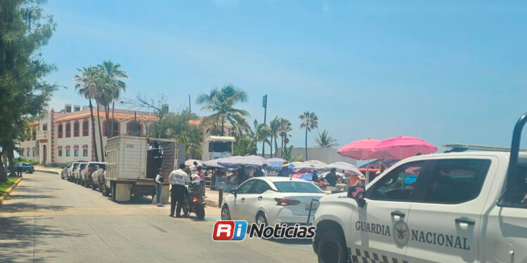 Suspenden operativo en Playa Pinitos tras tensión; Semarnat promete volver