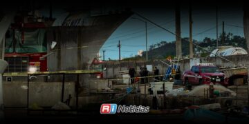 Muere trabajador tras explosión en embarcación atracada en el Parque Bonfil de Mazatlán