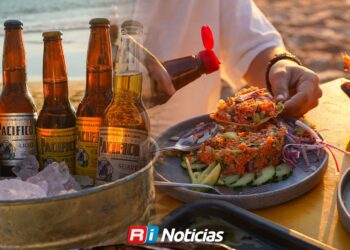 Mariscos, tacos y restaurantes frente al mar concentran el consumo de turistas en Mazatlán