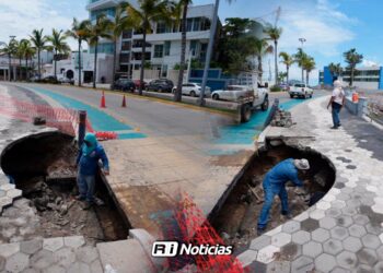 Reparación de socavón en Paseo Clausen concluirá esta semana tras daños ocasionados por mar de fondo