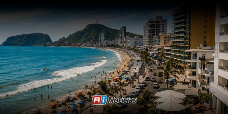 Mazatlán alcanza 95% de ocupación tras bajar tarifas al 30% para competir: Guillermo Romero