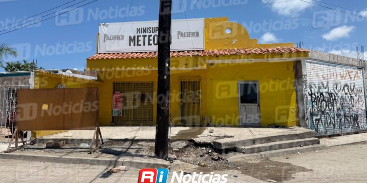 Realizan operativo de maquinitas en la Casa Redonda de Mazatlán; también investigan presunta bodega con huachicol