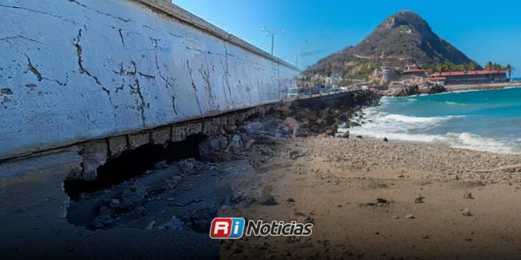 Ayuntamiento de Mazatlán solicitará recursos a la ZOFEMAT para reparar socavón en la zona del Faro