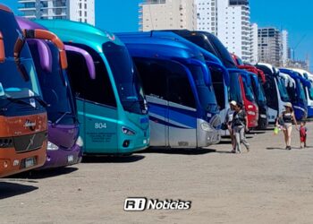Chárters mantienen operación sin incidentes en Mazatlán: Vialidad