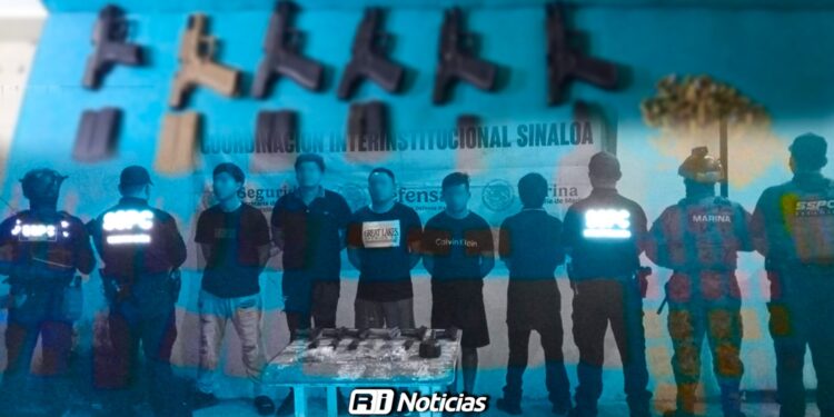 Detienen a cinco con armas y presuntas drogas durante operativo en Mazatlán