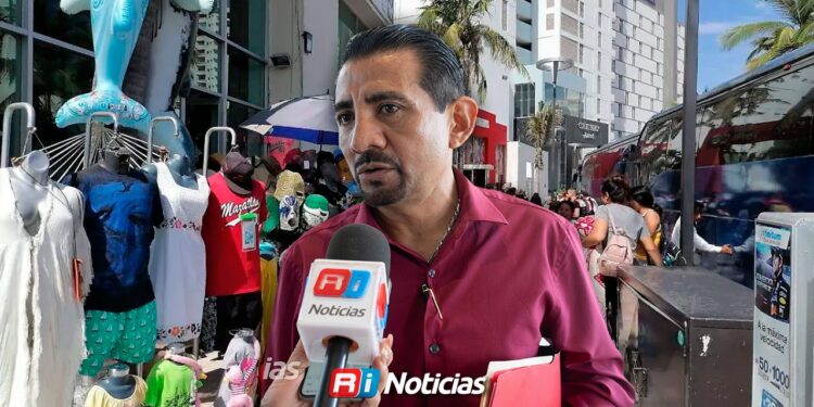 Zona Dorada libra el verano sin robos ni billetes falsos, reportan comerciantes