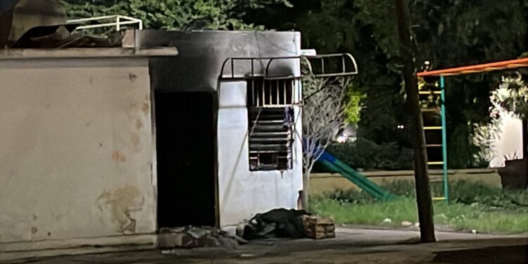 Incendian vivienda donde horas antes fue baleada una mujer en Barrancos, Culiacán