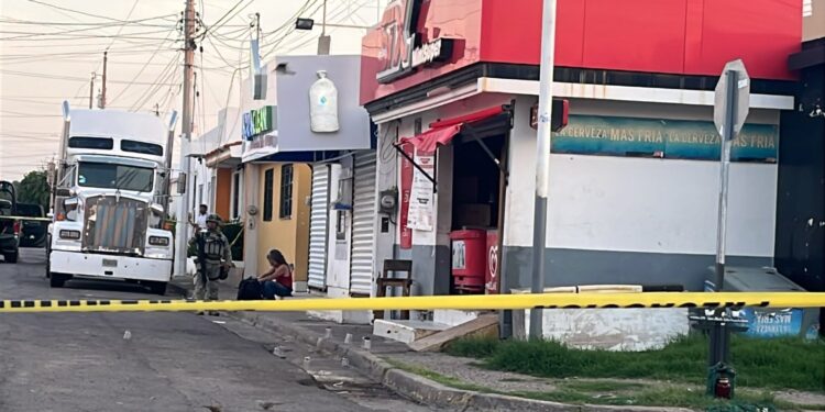 Privan de la vida a dos hombres dentro de un expendio en Barrancos, Culiacán
