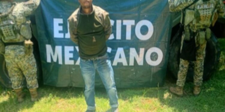 Detienen a extranjero armado durante operativo militar en la sierra de Concordia