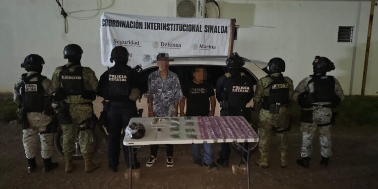 Aseguran armas, droga y detienen a tres en operativo en Mazatlán
