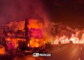 Incendio consume autobús que viajaba de Guadalajara a Los Mochis; 34 pasajeros fueron rescatados