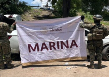 Marina asegura arsenal y equipo táctico en comunidad al sur de Mazatlán