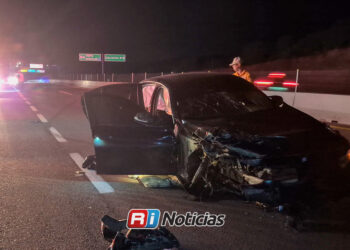 Impacto entre BMW y Tsuru deja un herido en la autopista Mazatlán-Culiacán