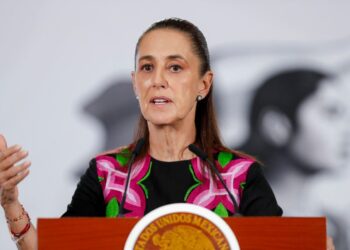Sheinbaum se compromete a recibir en Ciudad de México a maestros de la CNTE de Oaxaca
