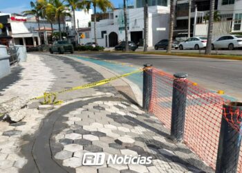 Rehabilitan tramo del malecón de Mazatlán afectado por el mar de fondo