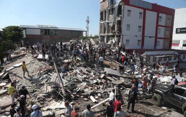 México ofrece respaldo a Colombia tras fuerte sismo; Sheinbaum asegura que están atentos