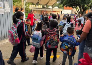 Refuerzan seguridad en escuelas de Sinaloa ante regreso a clases