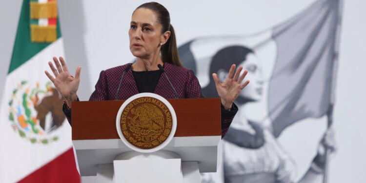 Pemex ya pagó el 95% de su deuda a proveedores y cubrirá lo que falta, promete Claudia Sheinbaum