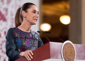 Sheinbaum califica de “exagerada” la propuesta de presupuesto del INE para la elección de 2027