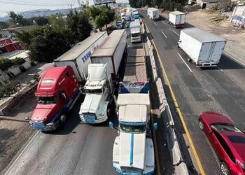 Sheinbaum anuncia avances contra el robo en carreteras; presentarán centro nacional de monitoreo