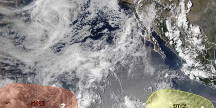 Pacífico mantiene vigilancia por dos zonas de baja presión con posible desarrollo ciclónico