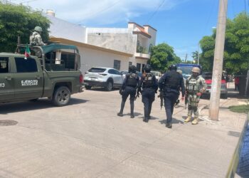 Asesinan a balazos a maestra jubilada dentro de su casa en Culiacán