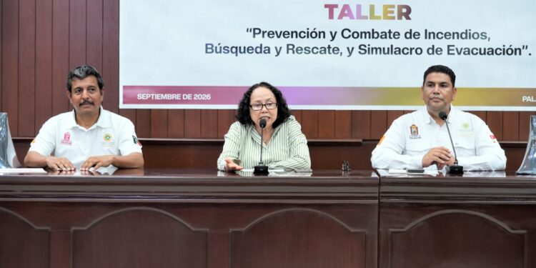 Con simulacro, clausuran taller de prevención y combate de incendios en el Congreso del Estado